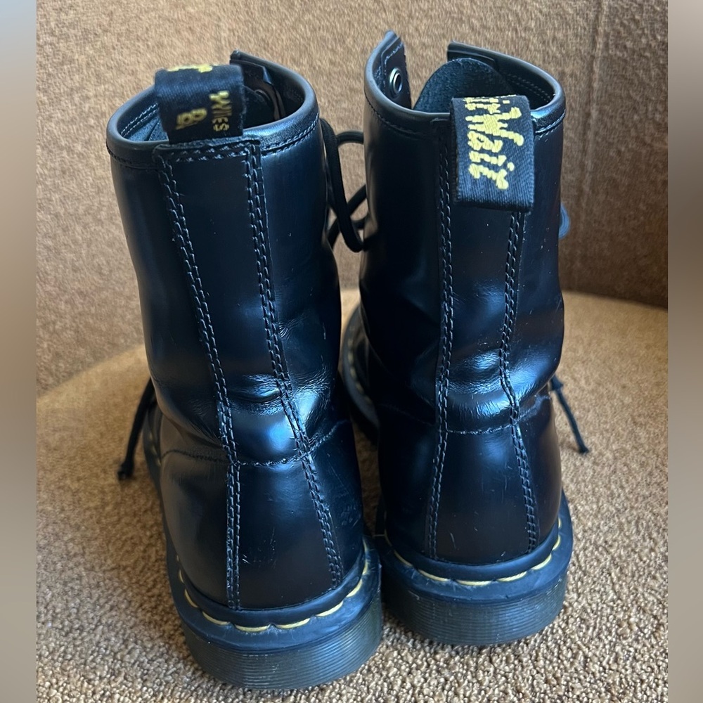 Doc Martin black leather 8-hole boots - Picture 6 of 7